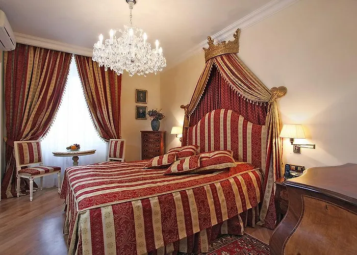 Alchymist Nosticova Palace Hotel