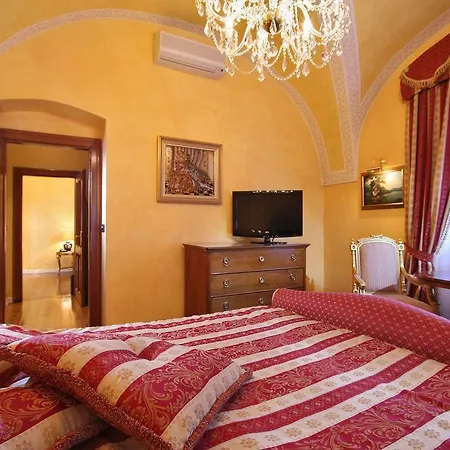 Alchymist Nosticova Palace Hotel